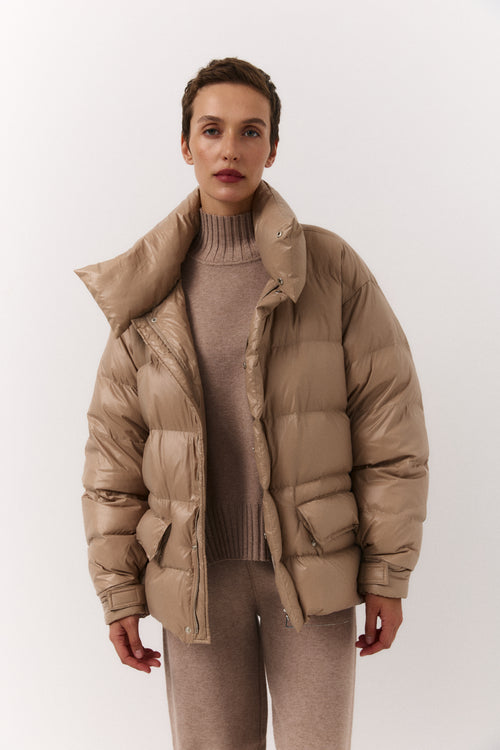 Gloss down jacket