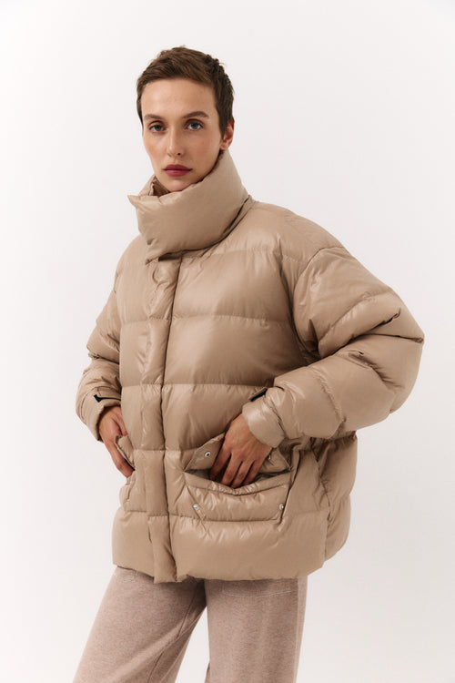 Gloss down jacket